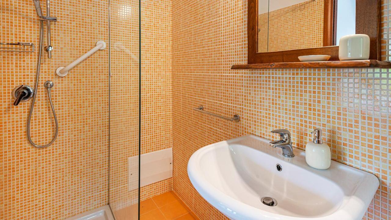 Welcomely - Guesthouse Kadossene 알게로 외부 사진